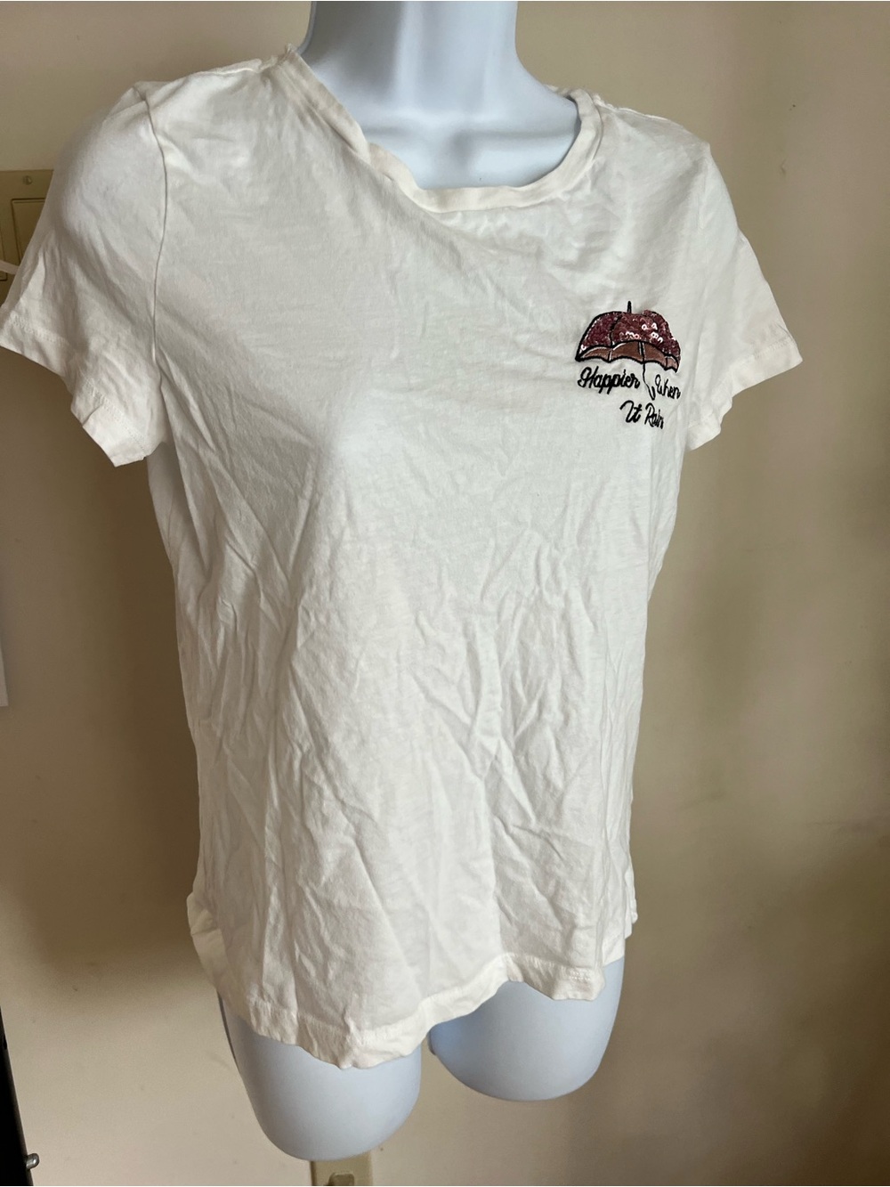 Vero Moda Cream Short-Sleeve Tee with Embroidered Umbrella